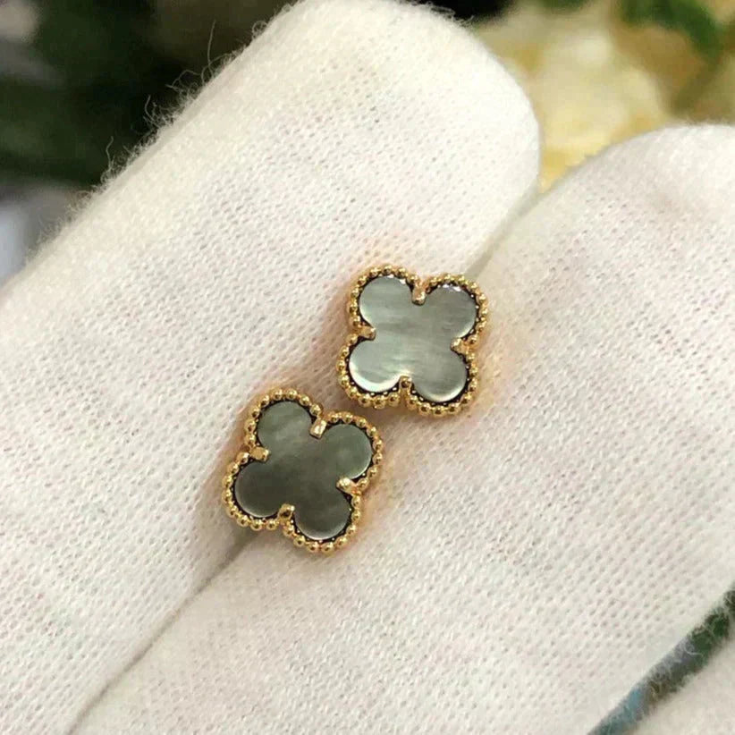 TimiCLOVER MINI 9.5MM GRAY MOP EARRINGS