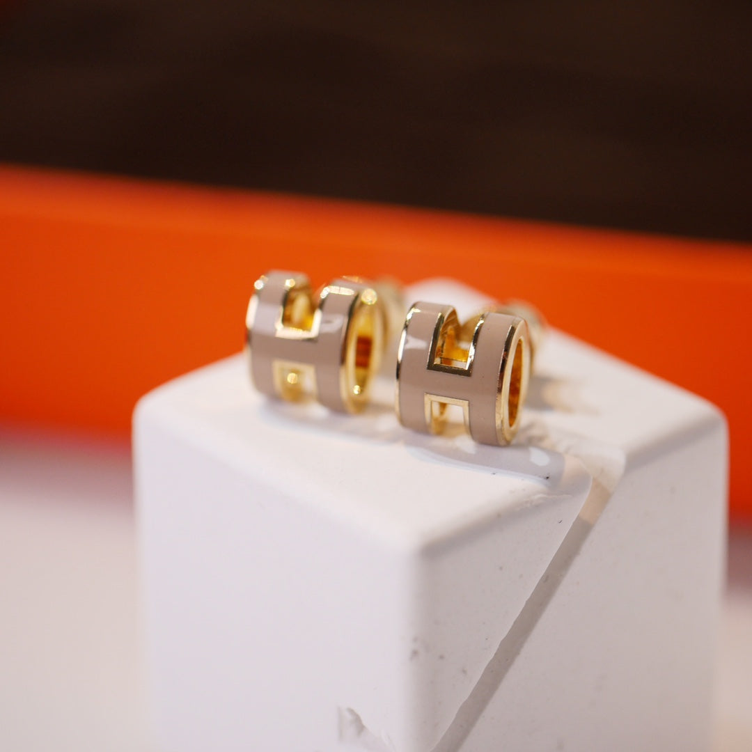 TimiMINI POP H GOLD EARRINGS GREY