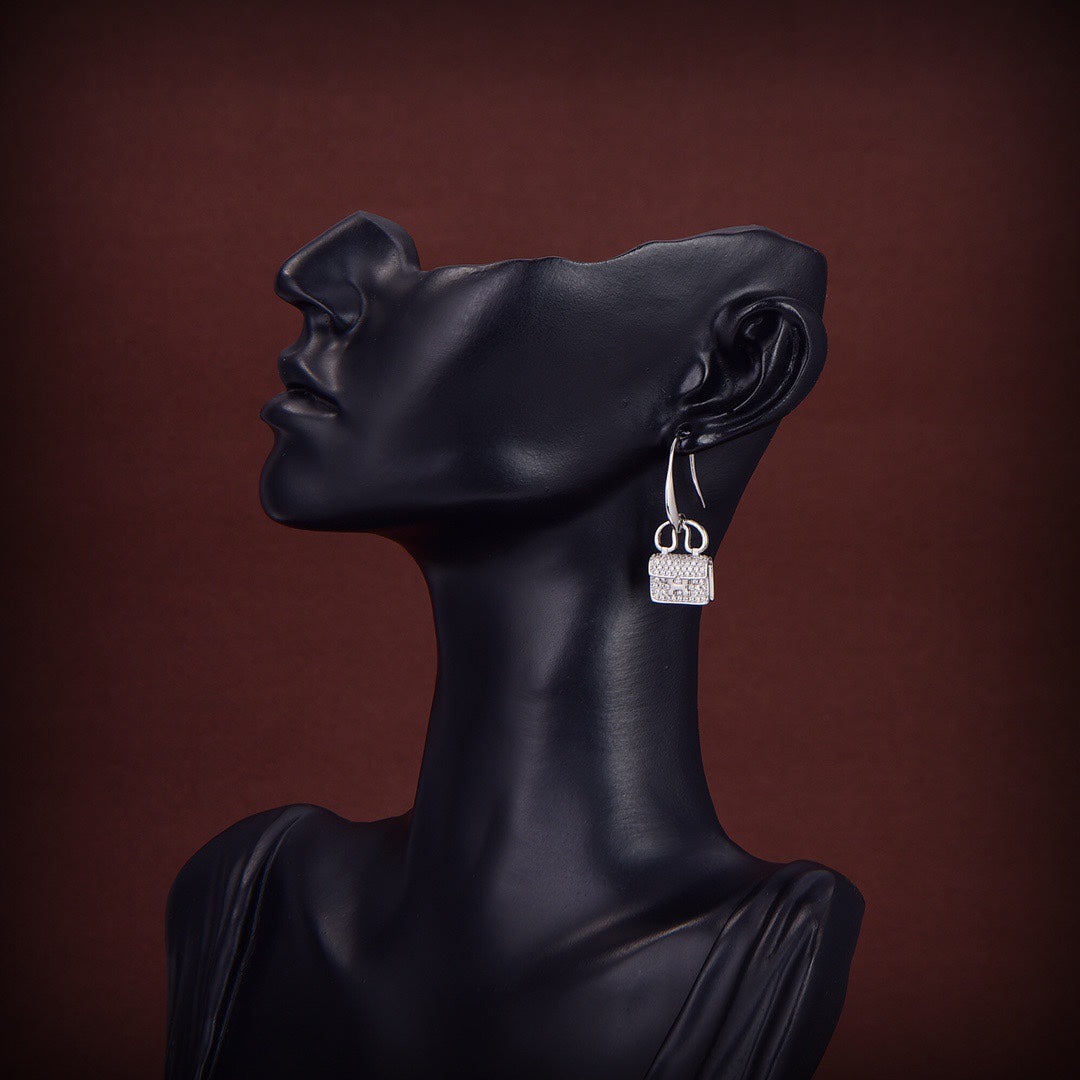 TimiKELLY DIAMOND EARRINGS