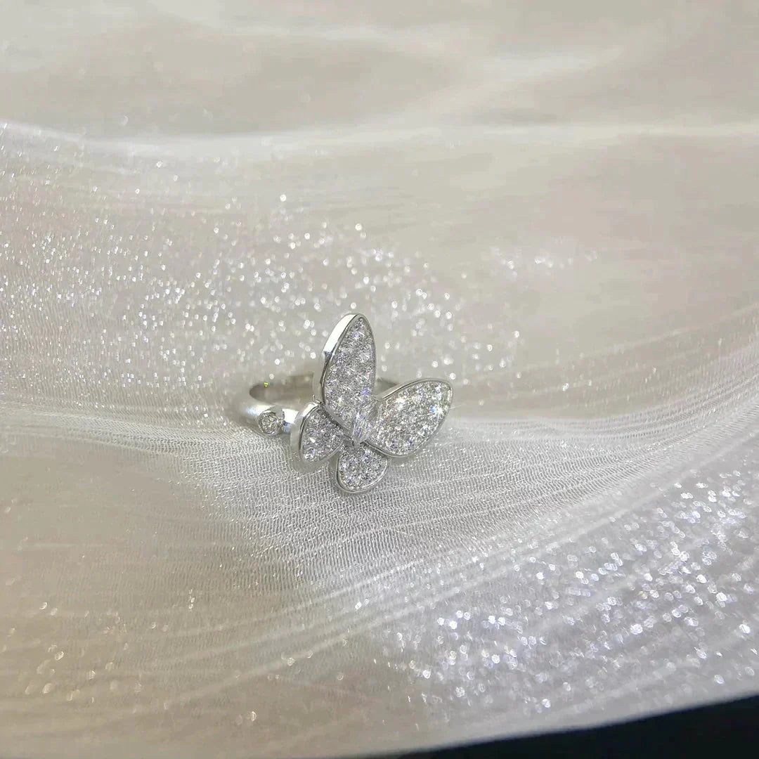 TimiBUTTERFLY DIAMOND RING