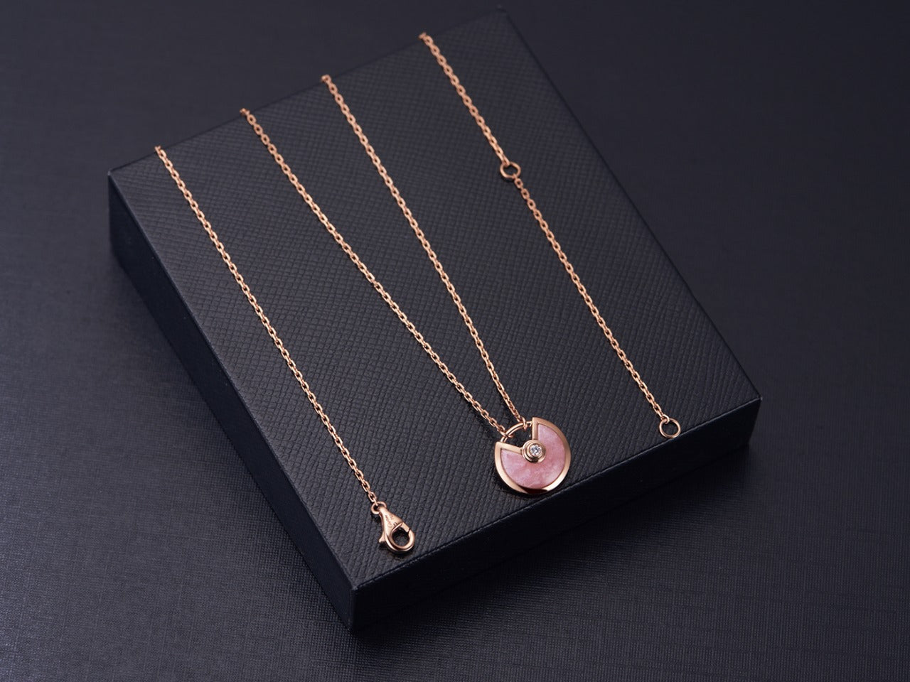 TimiAMULETTE ROSE GOLD PINK MOP NECKLACE