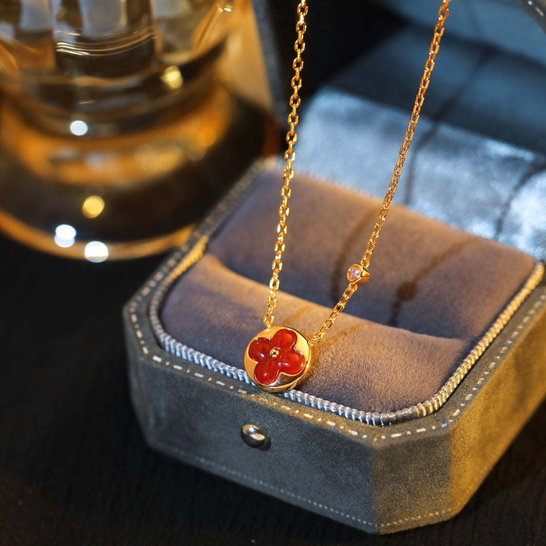 TimiSUN PEDANT PINK GOLD 1 DIAMOND NECKLACE