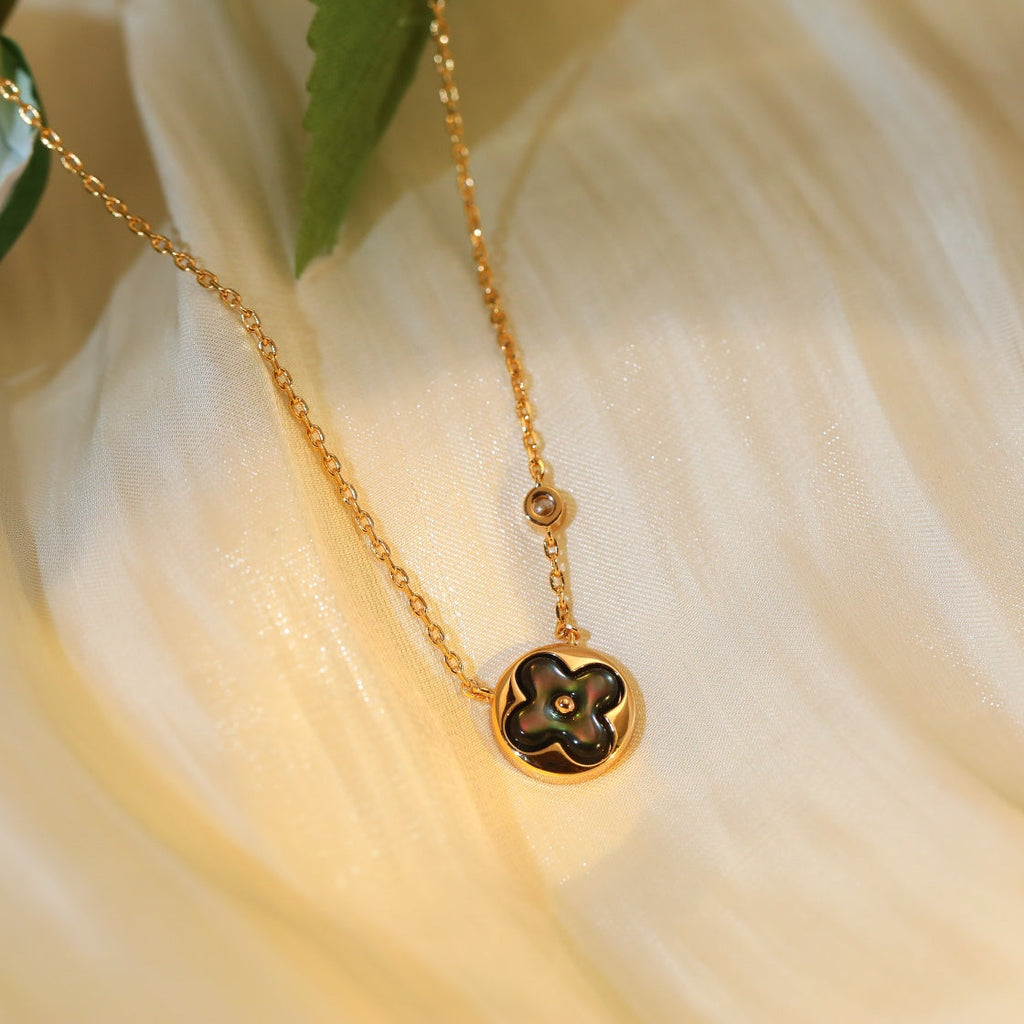 TimiSUN PEDANT PINK GOLD 1 DIAMOND NECKLACE