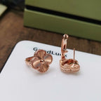 TimiCLOVER MEDIUM STUD EARRINGS