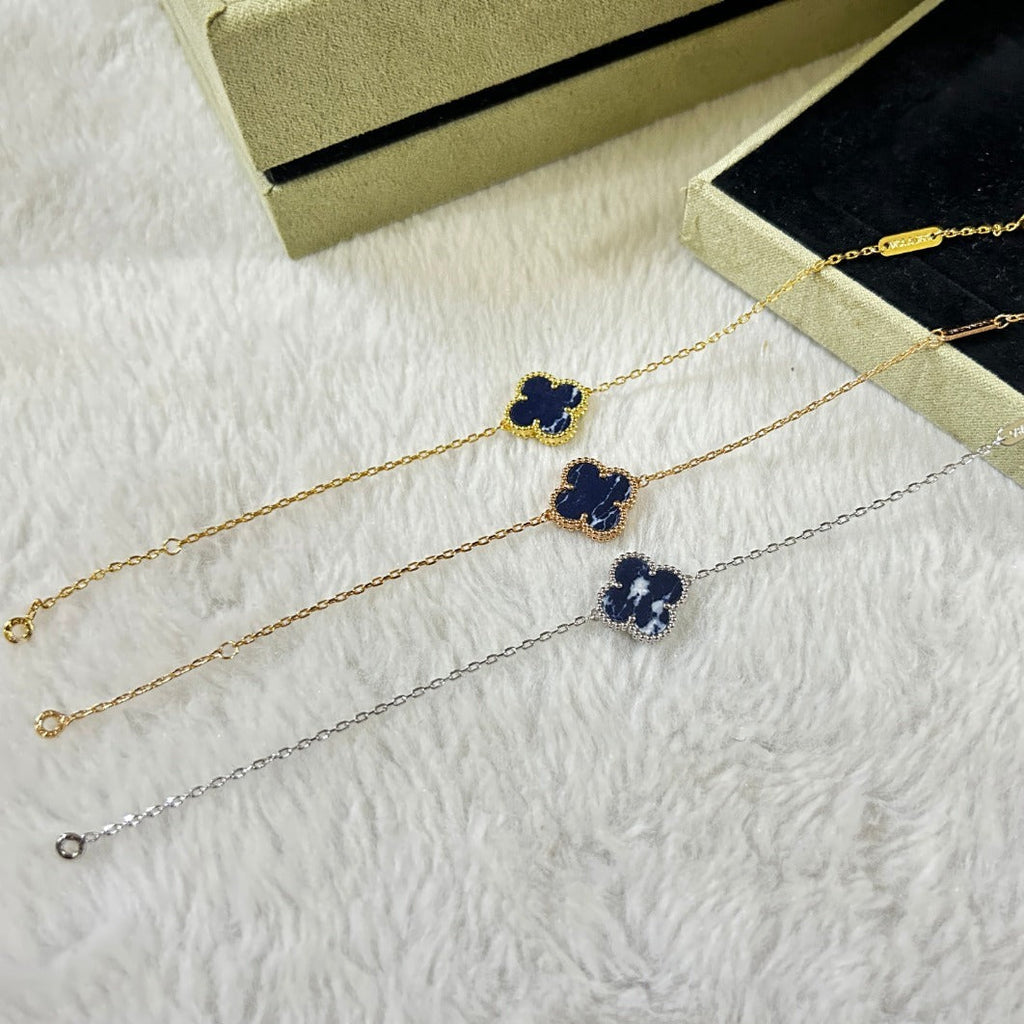 ¡®Timi¡¯CLOVER 1 MOTIF PIETERSITE BRACELET