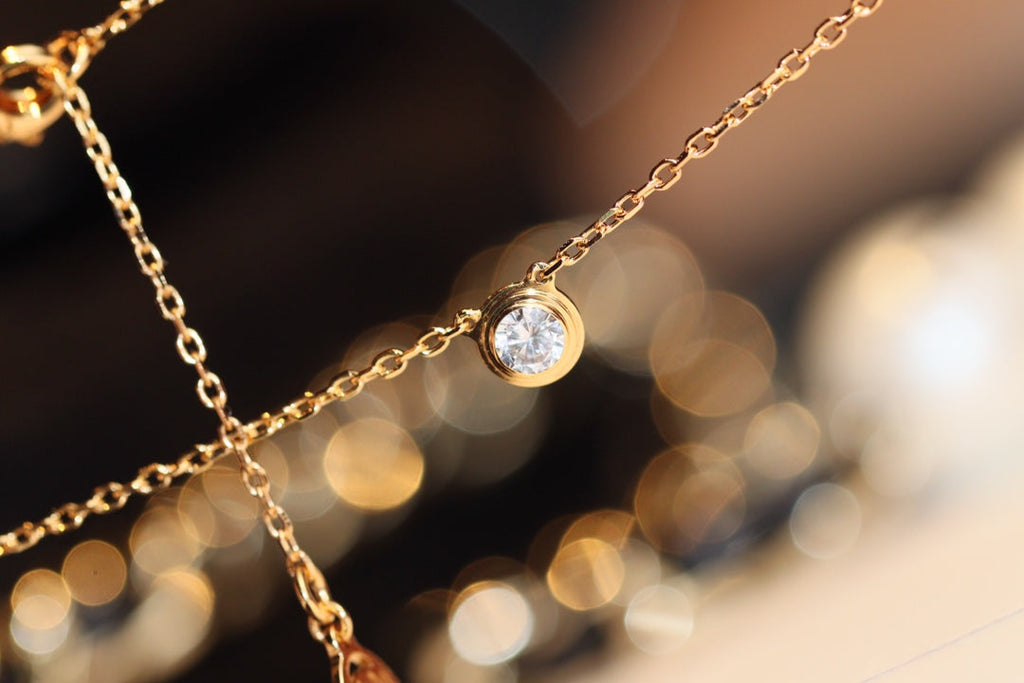 TimiDAMOUR DIAMOND NECKLACE