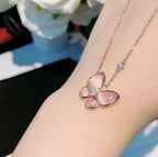 [Timi] BUTTERFLY PINK MOTHER-OF-PEARL DIAMOND NECKLACE