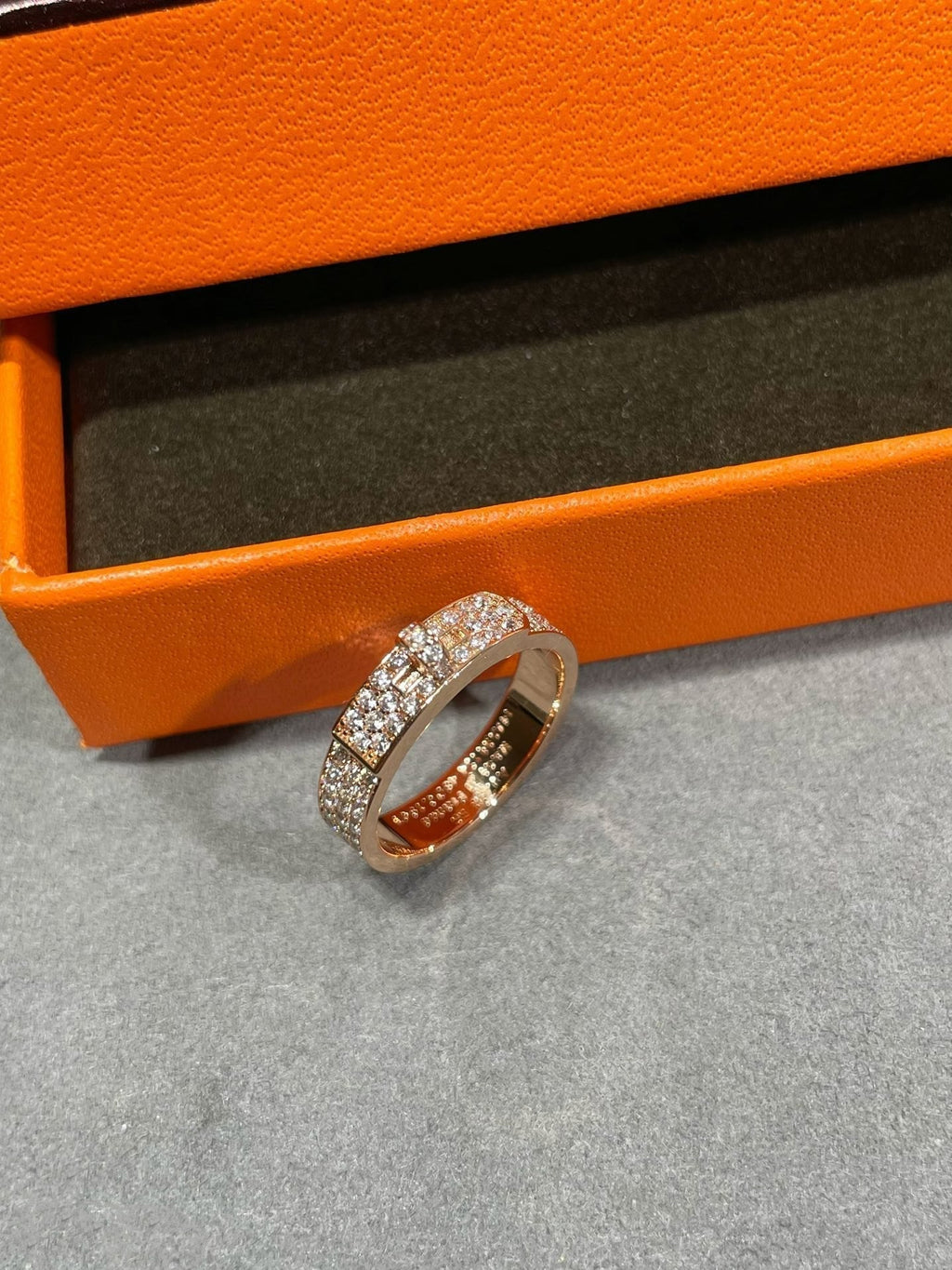TimiKELLY PINK GOLD DIAMOND RING