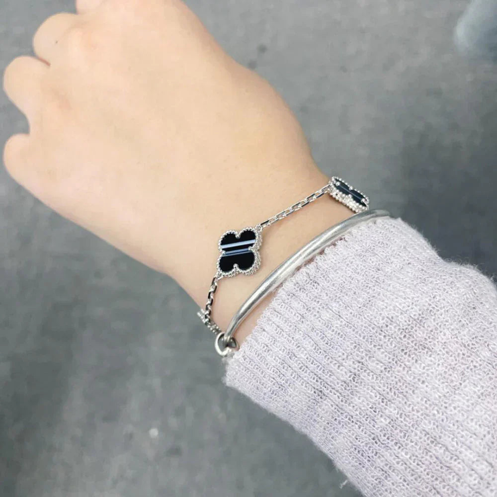 [Timi]New  CLOVER 5 MOTIF PULSAR STONE BRACELET COLLECTION