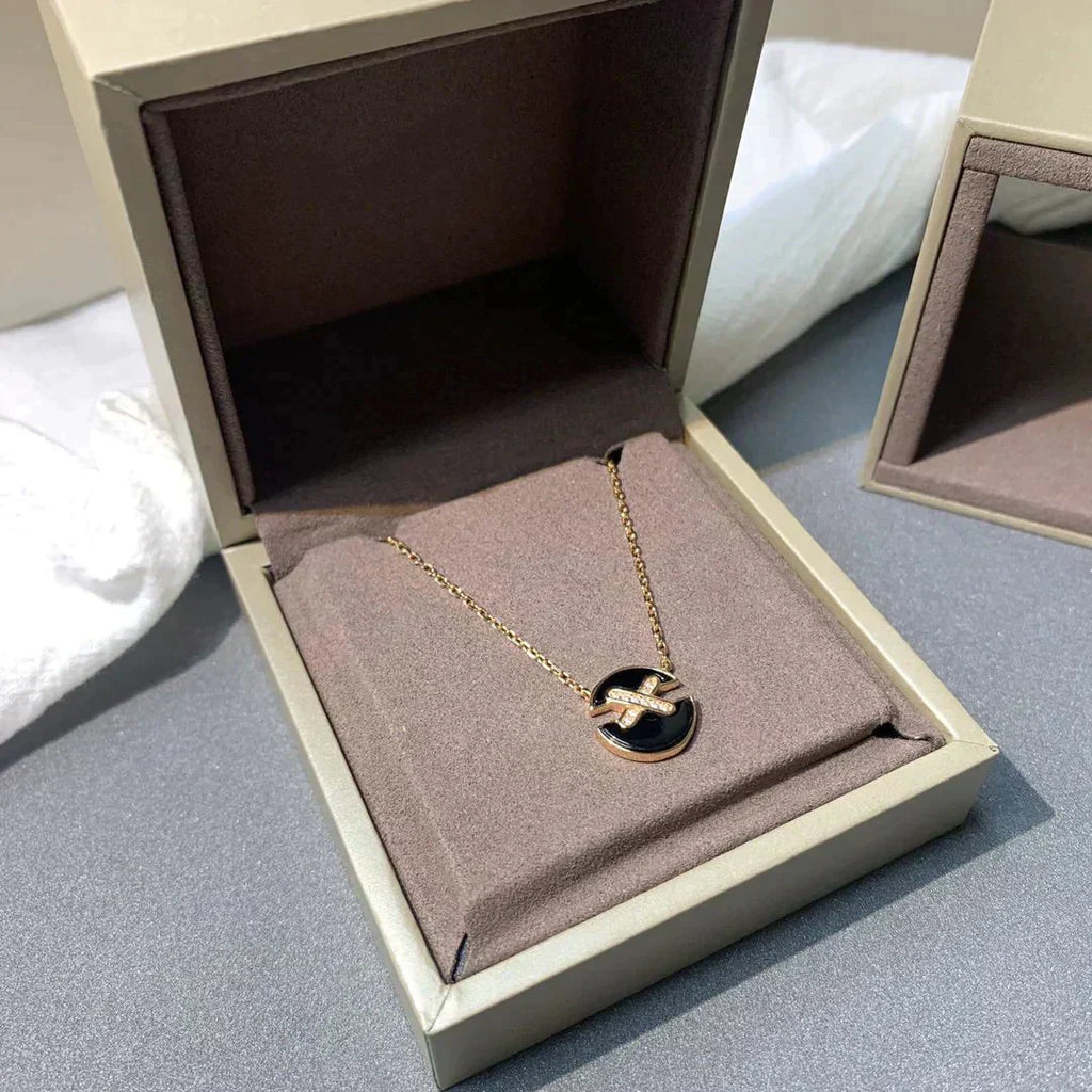 TimiJEUX DE ROSE GOLD DIAMOND NECKLACE