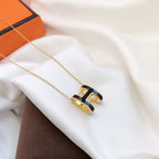 TimiHM CLIC BLACK ENAMEL GOLD NECKLACE