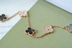 [Timi]New  CLOVER 5 MOTIF GRAY MOP BRACELET COLLECTION