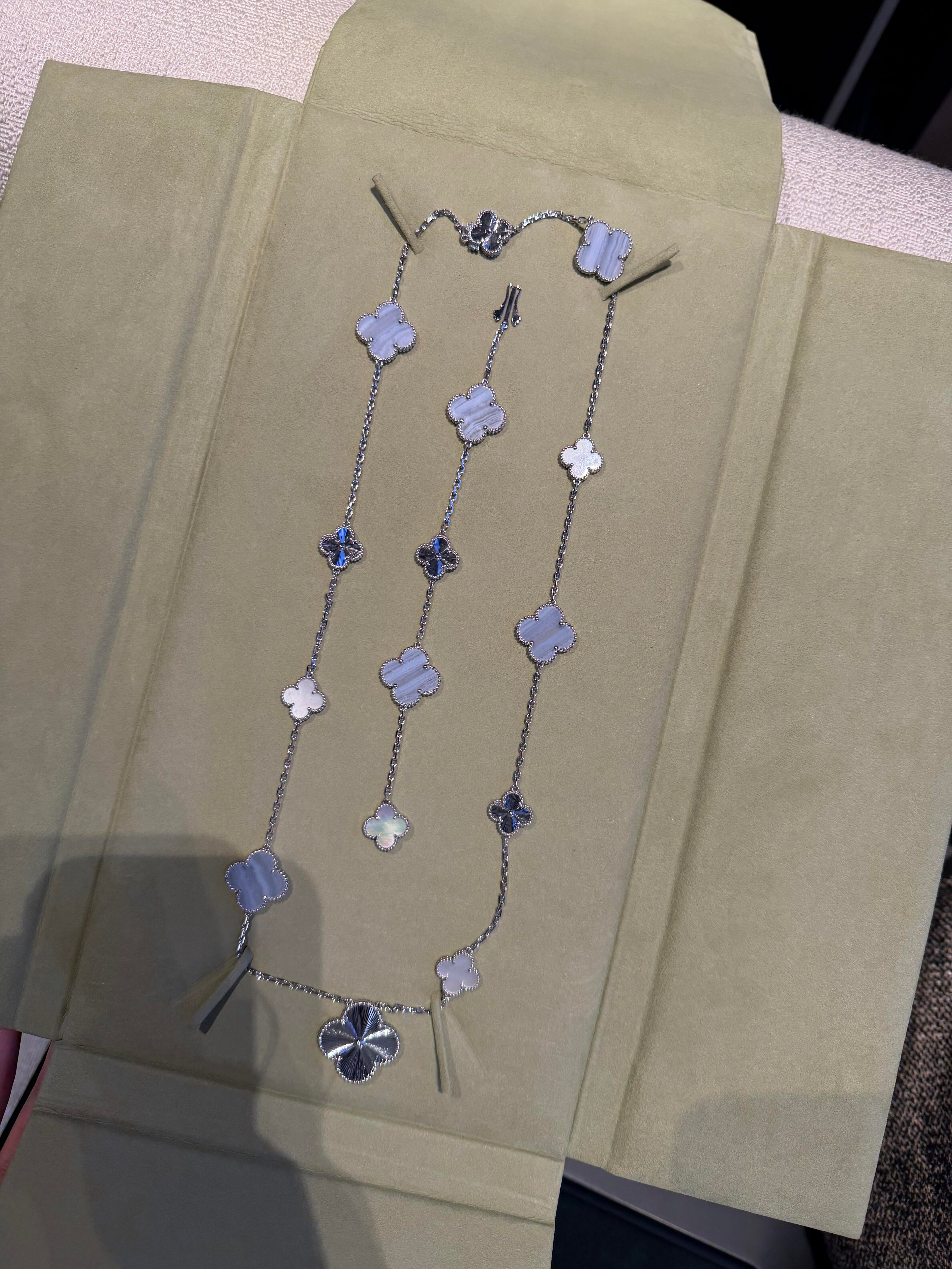[Timi] 25 NEW CLOVER 15 MOTIFS PURPLE CHALCEDONY